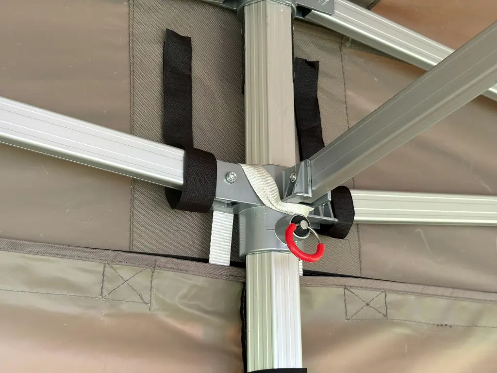 Vouwtent 4 x 8 m S50 taupe frame met trekring