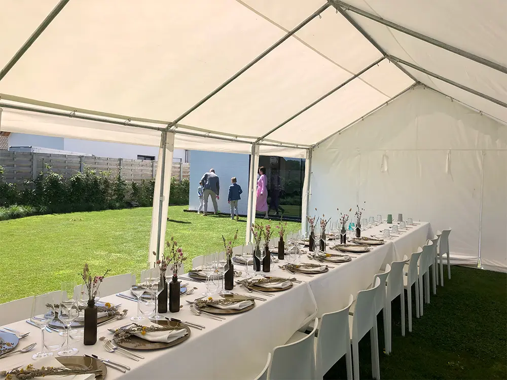 Lichtrijke partytent 4x8 pvc pro